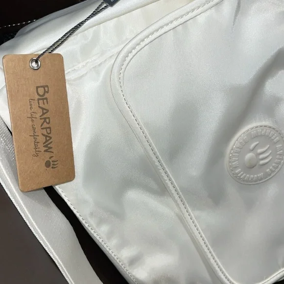 BearPaw White Shoulder Bag - Picture 2 of 4